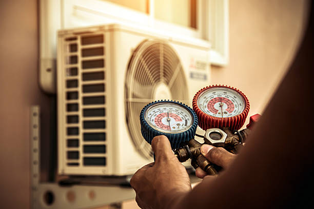 Professional Hvac Installation technician working in Spring Hill, KS